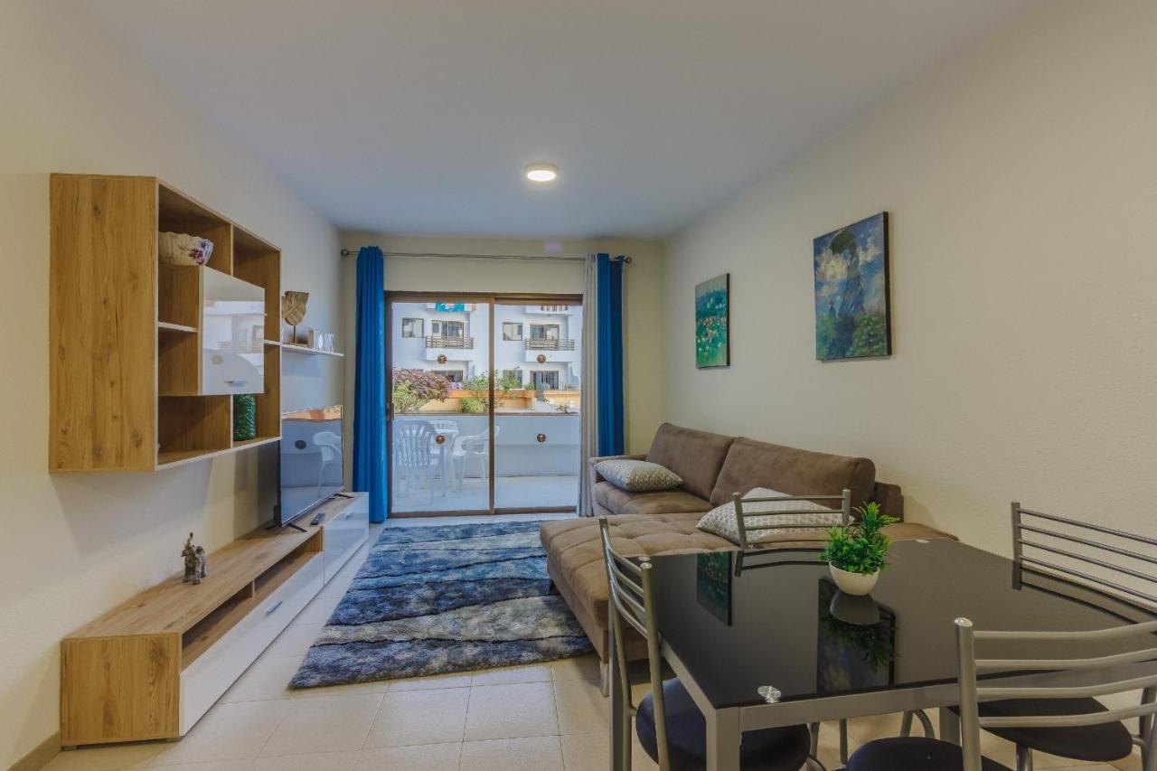 Seguro Spacious Apartment With Roomy Terrace ปัวร์โตเดซานตีอาโก ภายนอก รูปภาพ