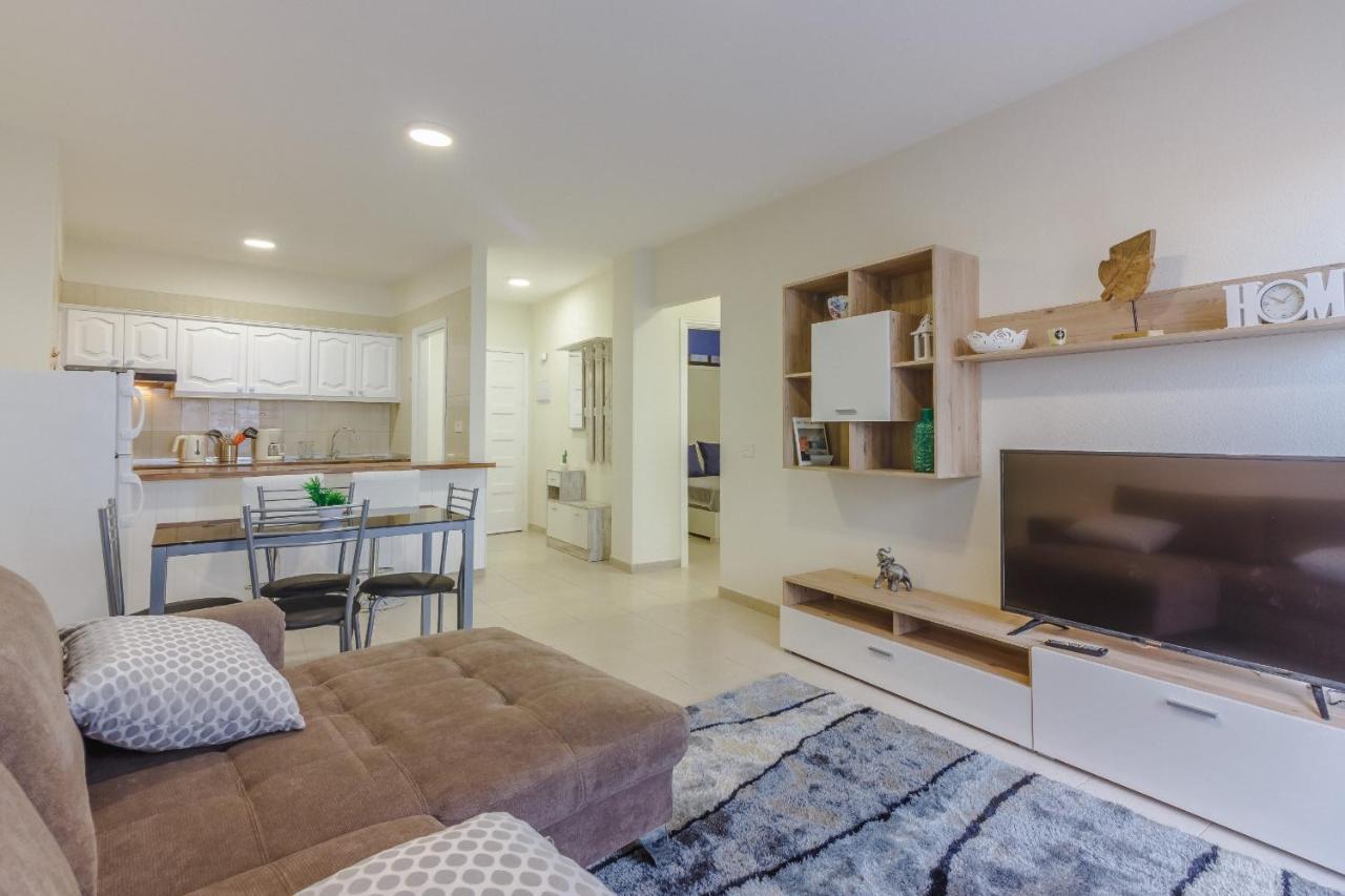 Seguro Spacious Apartment With Roomy Terrace ปัวร์โตเดซานตีอาโก ภายนอก รูปภาพ
